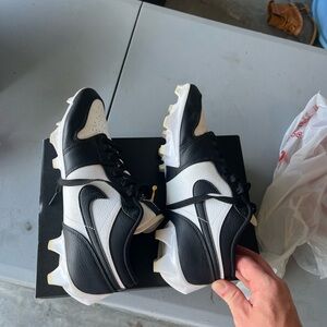 Jordan 1 low football cleats